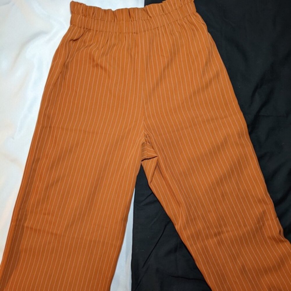 Pin striped wide leg casual pants